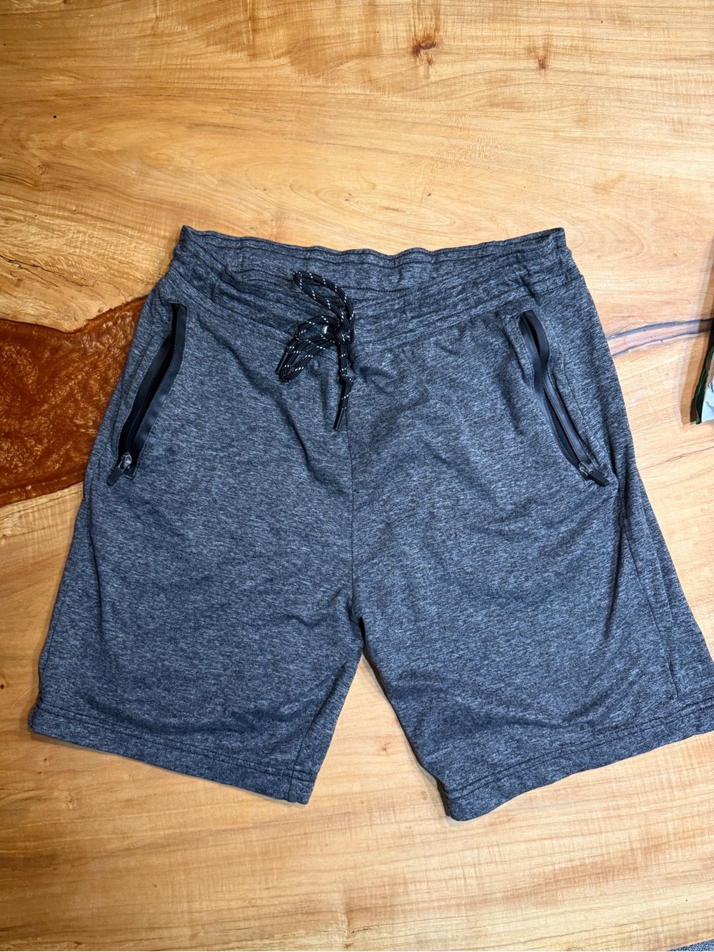 Aeropostale Men's Heather Charcoal Athletic Drawstring Shorts with Zip Pockets